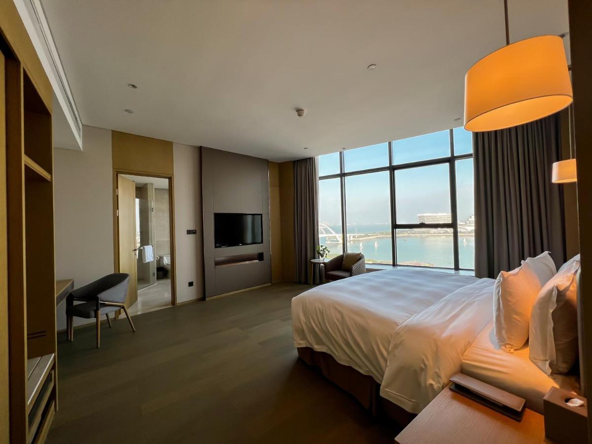 Wyndham Grand Plaza Royale Yuzhou Xiamen Wuyuan Bay Hotell Exteriör bild