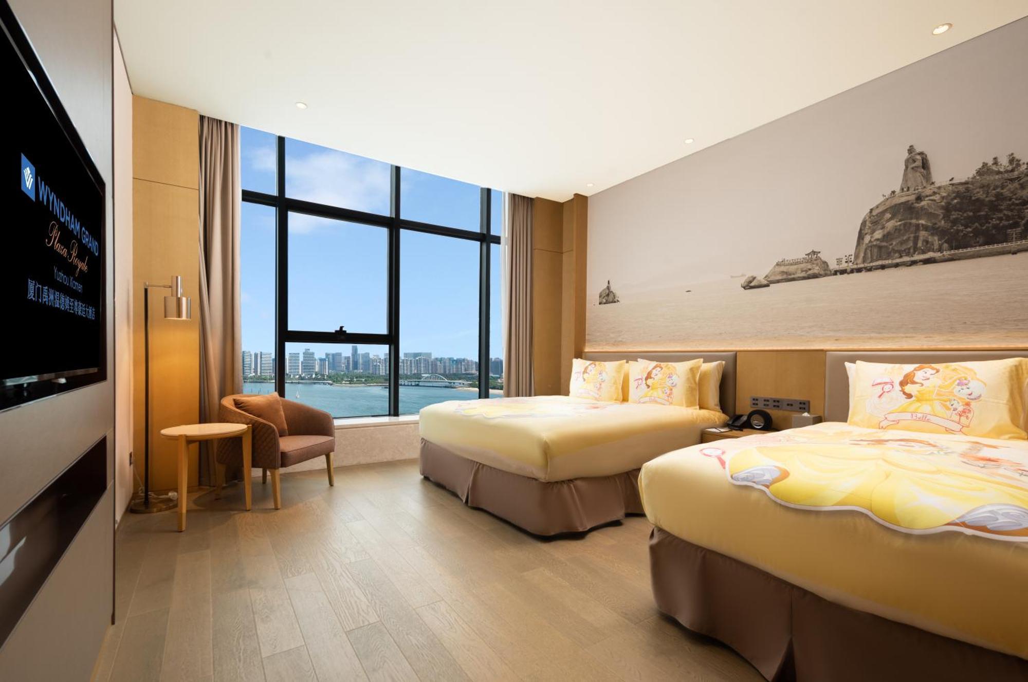Wyndham Grand Plaza Royale Yuzhou Xiamen Wuyuan Bay Hotell Exteriör bild