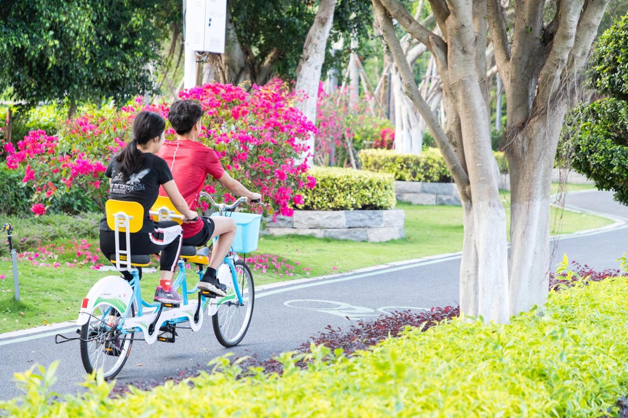Wyndham Grand Plaza Royale Yuzhou Xiamen Wuyuan Bay Hotell Exteriör bild