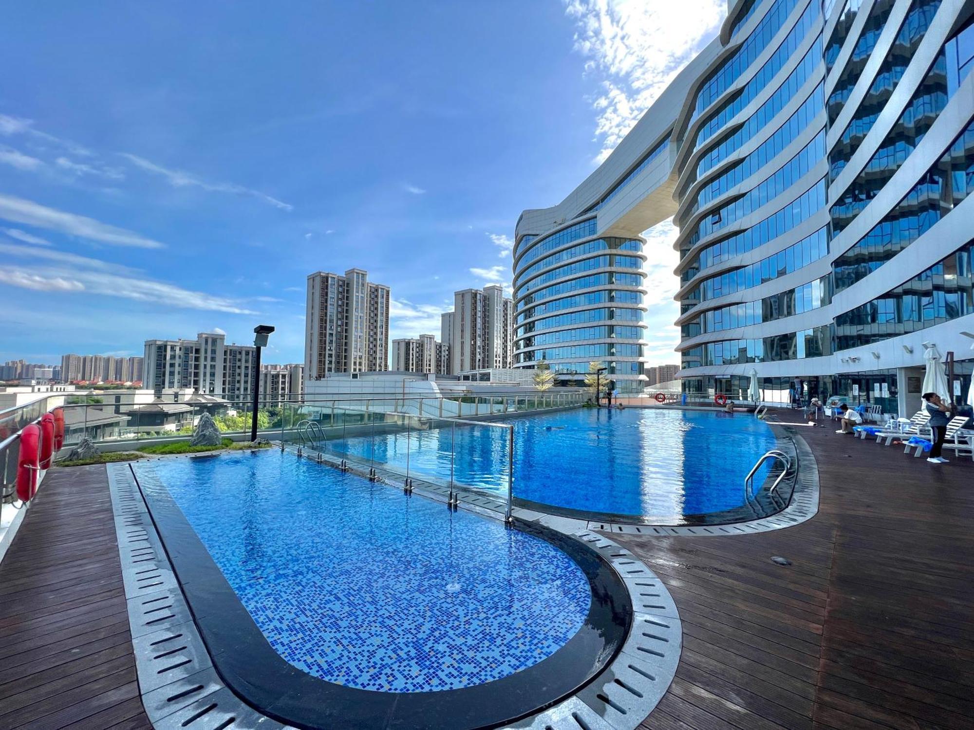 Wyndham Grand Plaza Royale Yuzhou Xiamen Wuyuan Bay Hotell Exteriör bild