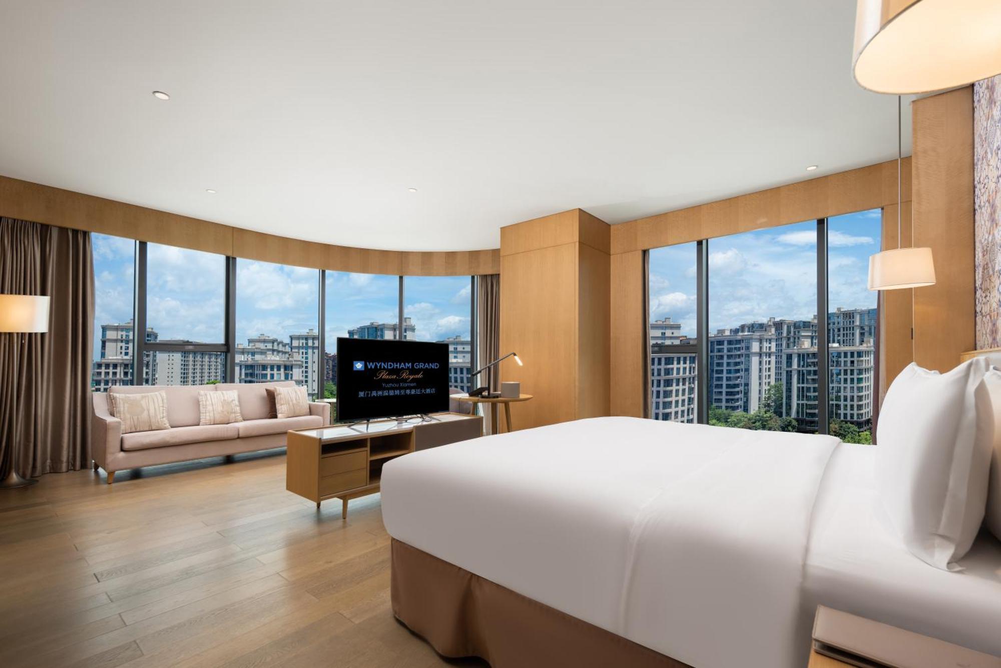 Wyndham Grand Plaza Royale Yuzhou Xiamen Wuyuan Bay Hotell Exteriör bild