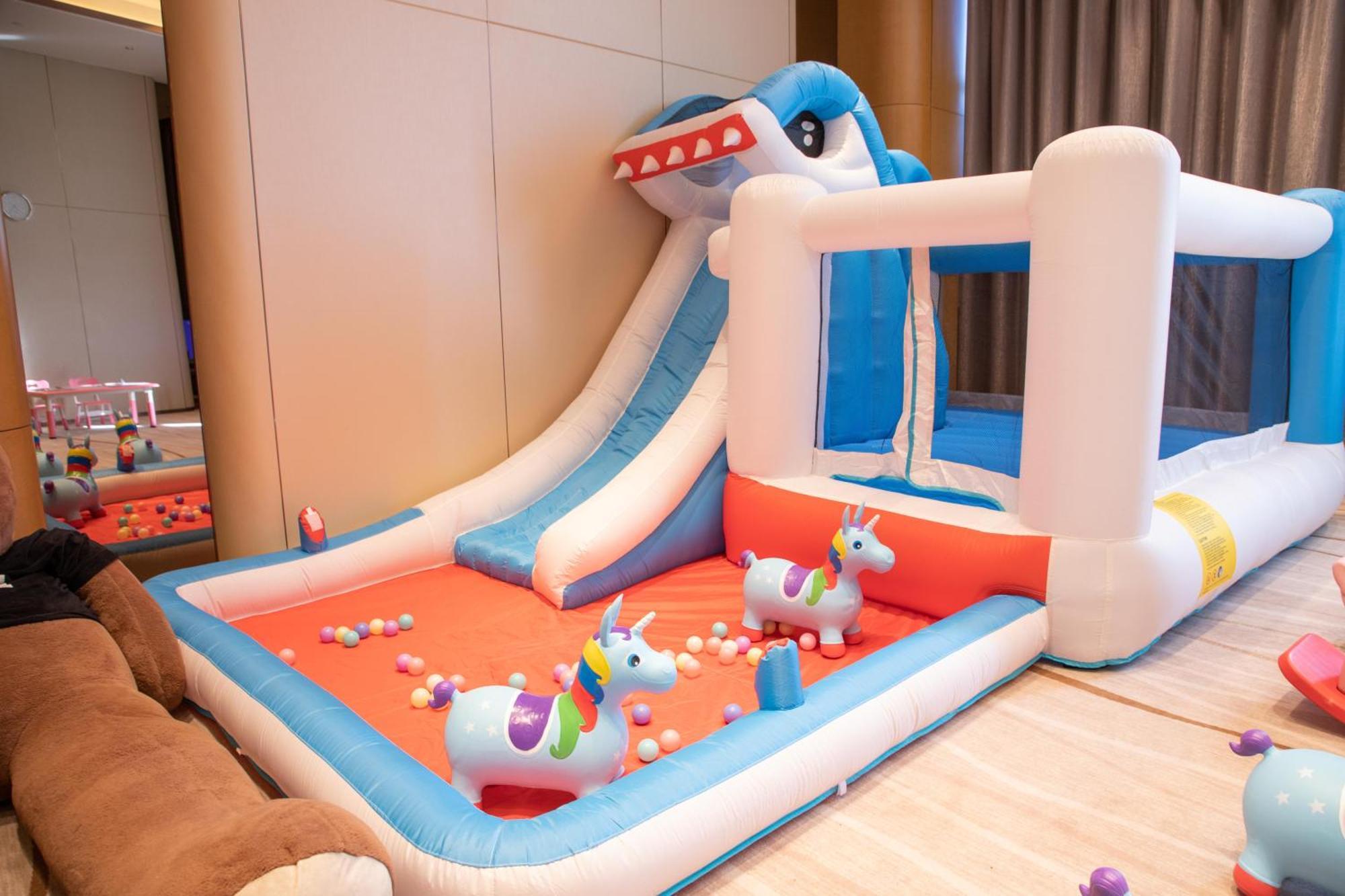 Wyndham Grand Plaza Royale Yuzhou Xiamen Wuyuan Bay Hotell Exteriör bild