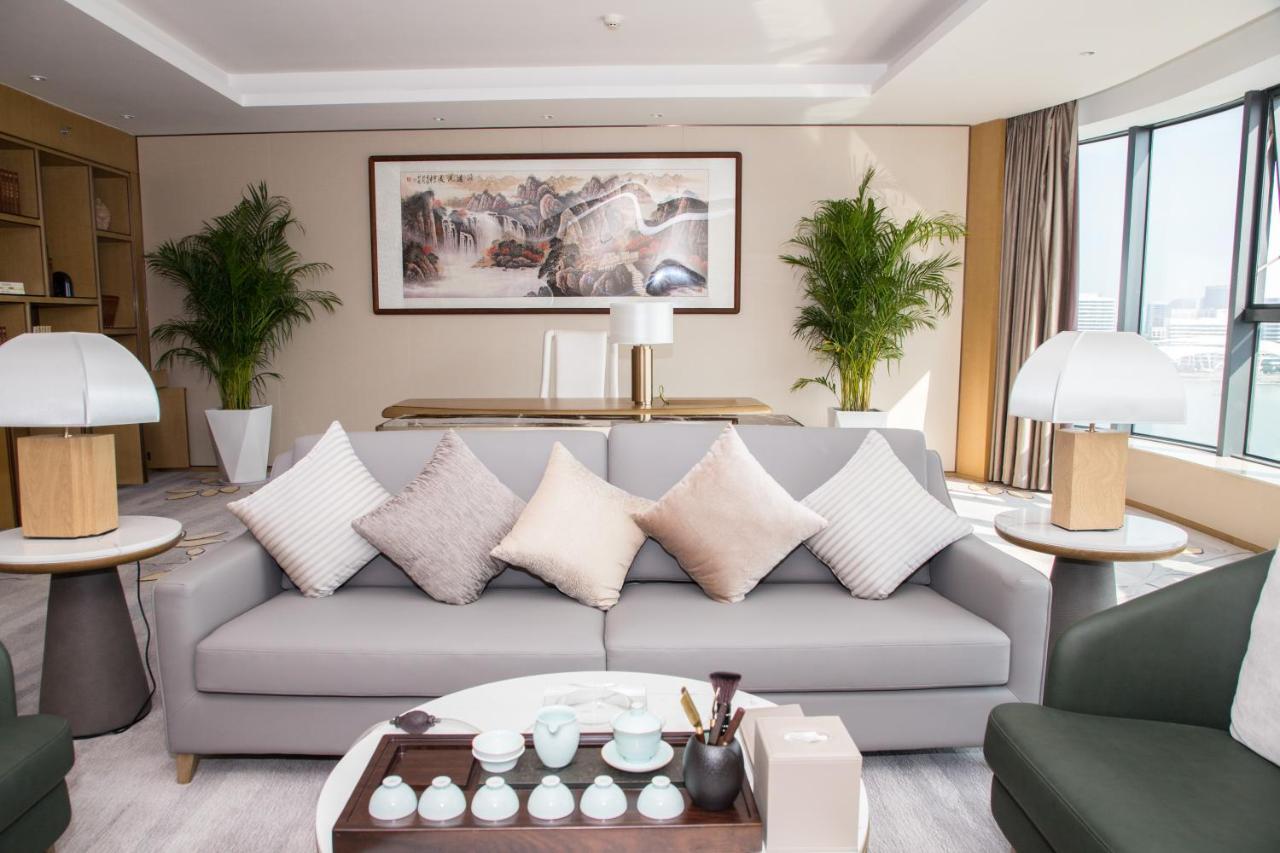 Wyndham Grand Plaza Royale Yuzhou Xiamen Wuyuan Bay Hotell Exteriör bild