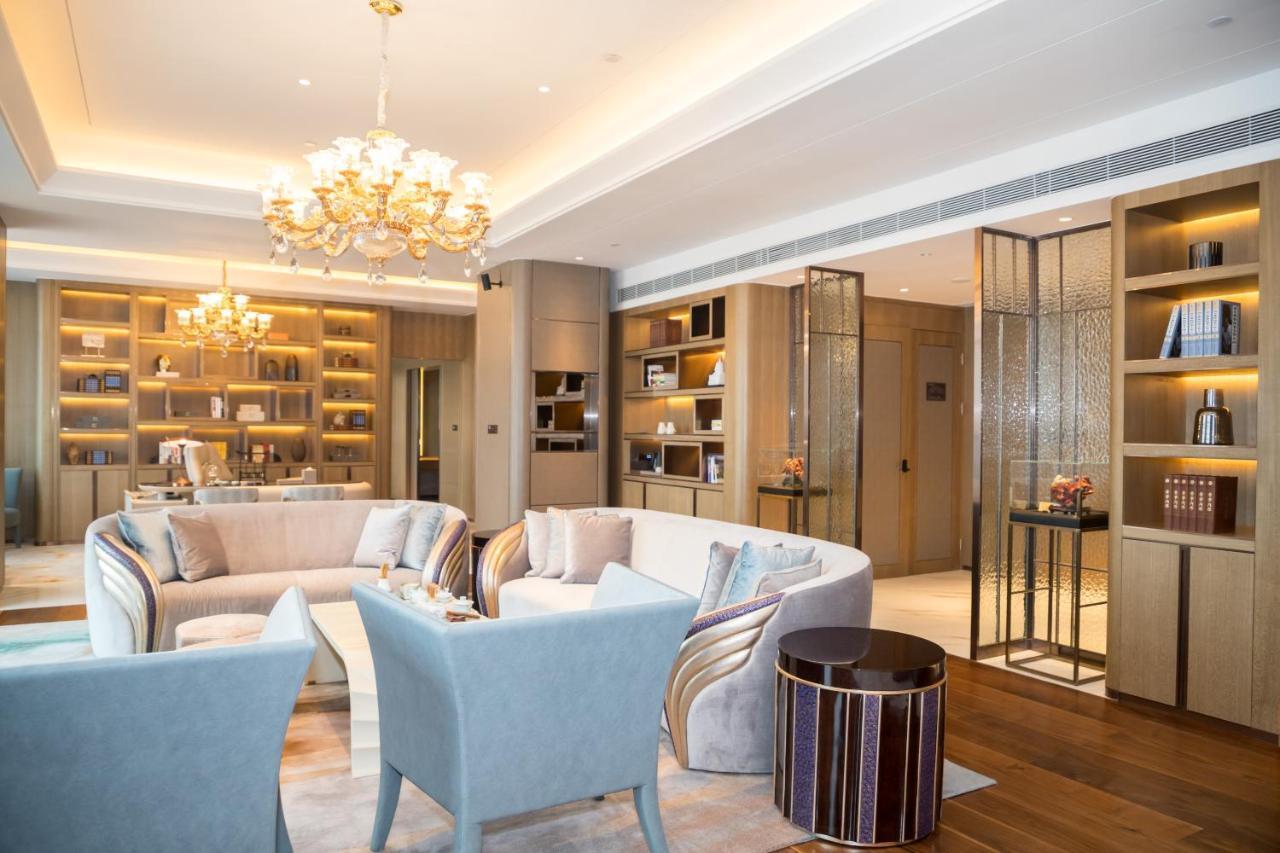 Wyndham Grand Plaza Royale Yuzhou Xiamen Wuyuan Bay Hotell Exteriör bild